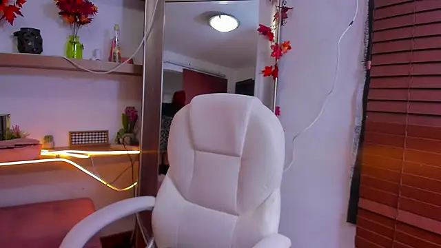 Snapshot of Irina_bx chatting on 01.09.25 Irina bx online show from 01.09.25