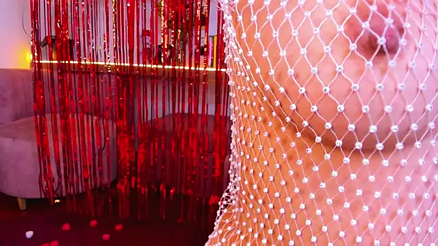 Snapshot of Irina_bx chatting on 02.14.25 Irina bx online show from 02.14.25