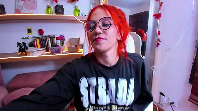 Snapshot of Irina_bx chatting on 03.11.25 Irina bx online show from 03.11.25