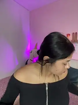 Oriana Guzman online show from 11.09.25