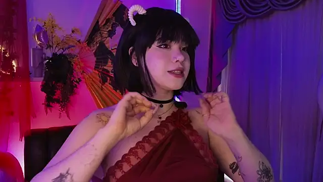 albaismynameX online show from 10.29.25