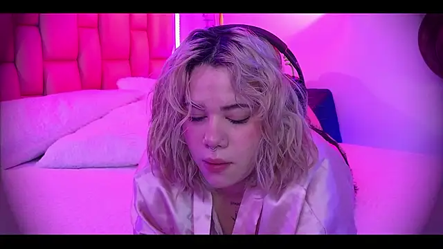 albaismynameX online show from 03.05.26