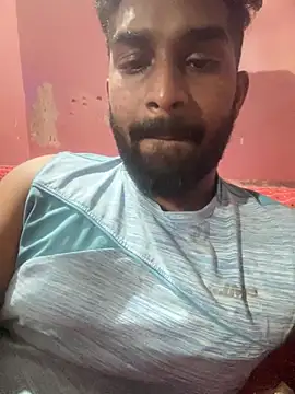 Snapshot of Handsomehunk_4U chatting on 12.16.24 Handsomehunk 4U online show from 12.16.24