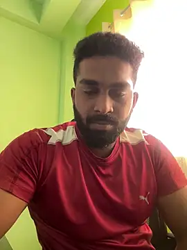 Snapshot of Handsomehunk_4U chatting on 12.19.24 Handsomehunk 4U online show from 12.19.24