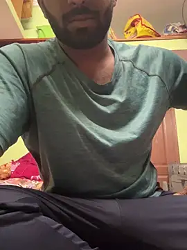 Snapshot of Handsomehunk_4U chatting on 02.16.25 Handsomehunk 4U online show from 02.16.25