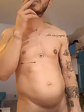 Snapshot of BenDover313OF chatting on 03.01.25 BenDover313OF online show from 03.01.25