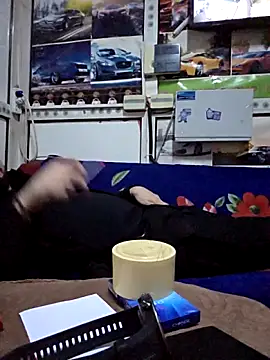 Snapshot of Baron0000 chatting on 12.15.25 Baron0000 online show from 12.15.25