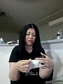 Snapshot of Milf_Abigail chatting on 02.08.26 Milf Abigail online show from 02.08.26