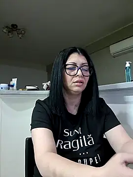 Snapshot of Milf_Abigail chatting on 02.24.26 Milf Abigail online show from 02.24.26