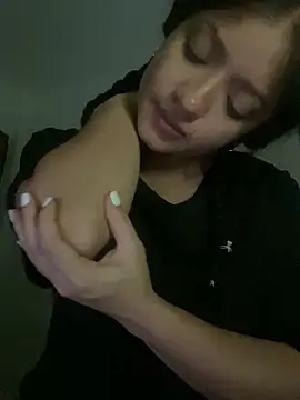 Snapshot of Alicia_ALICIA chatting on 12.20.24 Alicia ALICIA online show from 12.20.24