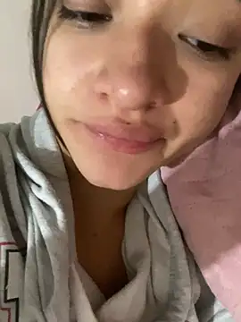 Snapshot of Alicia_ALICIA chatting on 01.04.25 Alicia ALICIA online show from 01.04.25