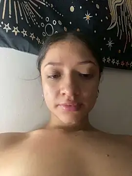 Snapshot of Alicia_ALICIA chatting on 01.04.25 Alicia ALICIA online show from 01.04.25