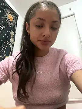 Snapshot of Alicia_ALICIA chatting on 09.27.25 Alicia ALICIA online show from 09.27.25