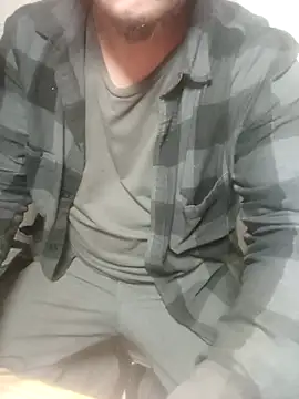 Snapshot of AlanDickson chatting on 02.21.25 AlanDickson online show from 02.21.25