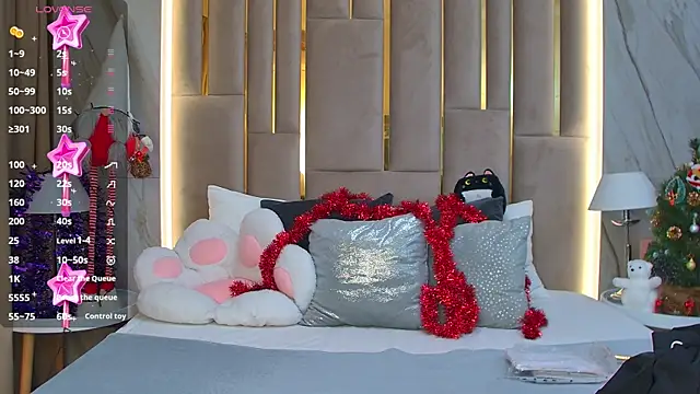 Gabriella Wils online show from 12.31.24