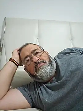 polla calientes47 online show from 01.09.25