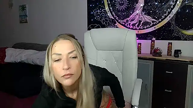 SexxyLiviaa online show from 10.30.25