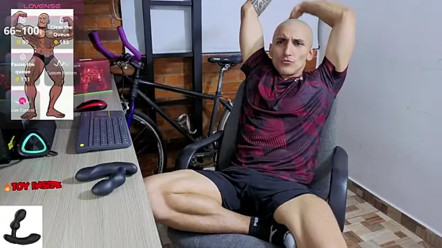 Snapshot of Marck_Muscle chatting on 04.21.26 Marck Muscle online show from 04.21.26