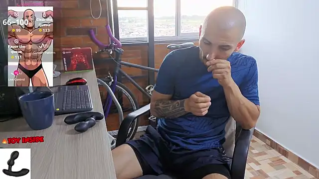 Snapshot of Marck_Muscle chatting on 06.01.26 Marck Muscle online show from 06.01.26