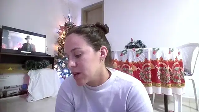 Snapshot of AURORA_FRANKLIN chatting on 12.18.25 AURORA FRANKLIN online show from 12.18.25
