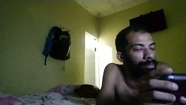 UncutToyBoy23cm online show from 04.14.26