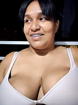 Mia Adell 11 online show from 03.04.25