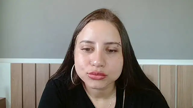 Snapshot of 520_Loirex_741 chatting on 12.15.25 520 Loirex 741 online show from 12.15.25