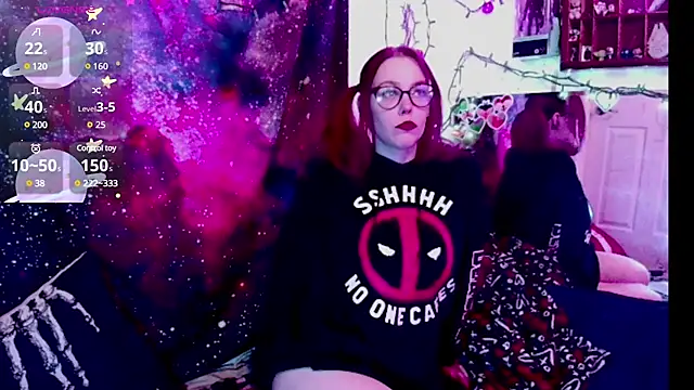 EverlyEster online show from 01.12.25