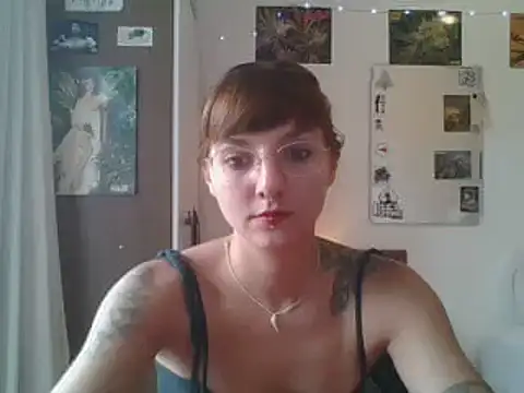 SweetyBabyDemon online show from 12.22.24