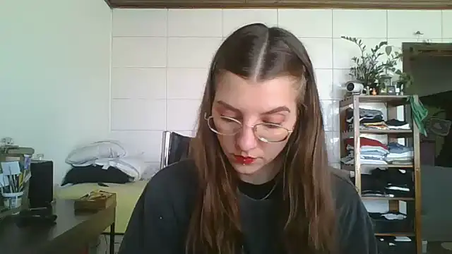 SweetyBabyDemon online show from 09.24.25