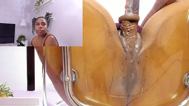 BrianaHazel online show from 03.11.25