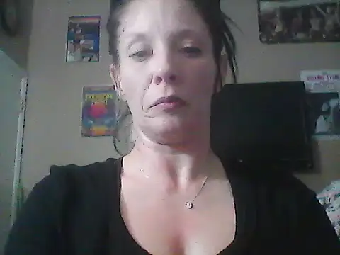 gorgeous11 online show from 02.24.25