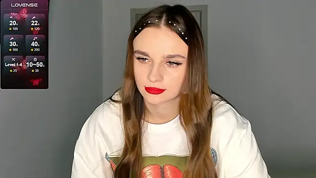 Snapshot of MCfly_11 chatting on 12.15.24 MCfly 11 online show from 12.15.24