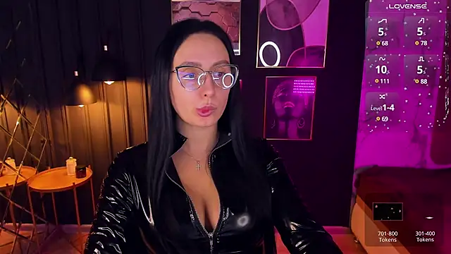 Christy Calypso online show from 12.02.24