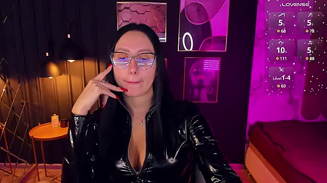 Christy Calypso online show from 12.03.24