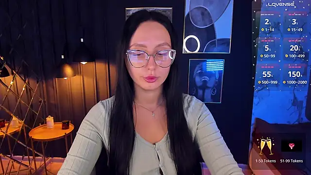 Christy Calypso online show from 12.10.24