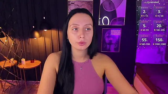 Snapshot of Christy_Calypso chatting on 12.15.24 Christy Calypso online show from 12.15.24