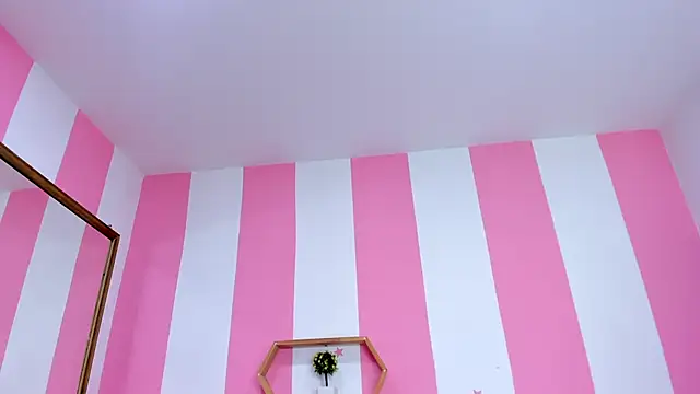 Snapshot of ISABELLA_020 chatting on 02.13.26 ISABELLA 020 online show from 02.13.26