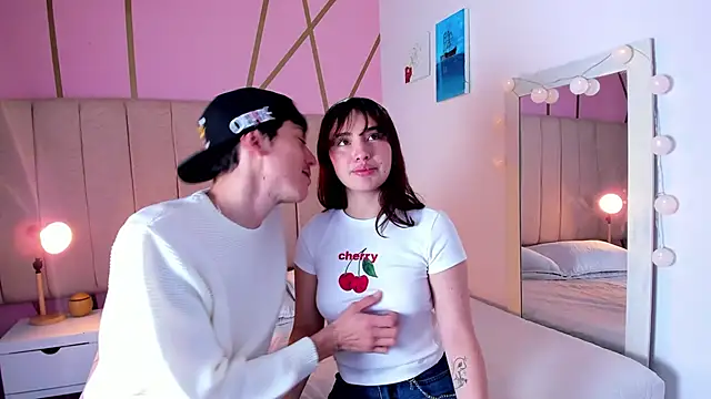 Damian n Maya online show from 03.12.25