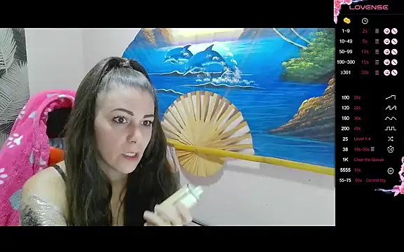 Snapshot of Catbaby32 chatting on 11.08.25 Catbaby32 online show from 11.08.25