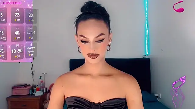  Riannagarcia  online show from 11.26.25