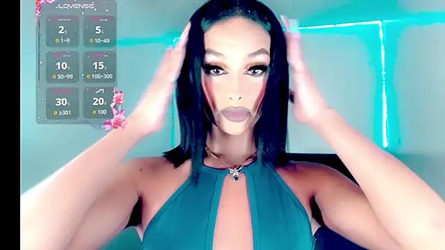  Riannagarcia  online show from 12.17.25