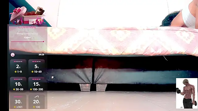  Riannagarcia  online show from 01.17.26