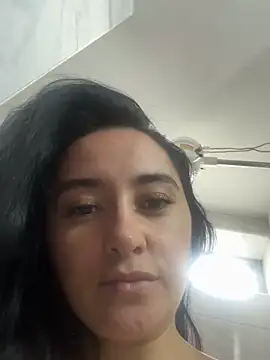 Snapshot of preetypeach chatting on 10.23.25 preetypeach online show from 10.23.25