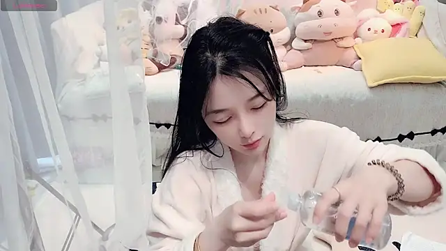 AKiKi711 online show from 03.23.26