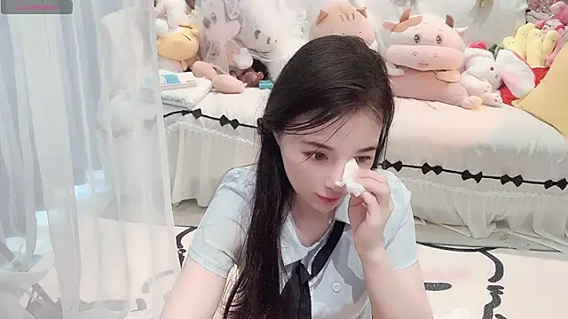 AKiKi711 online show from 05.06.26