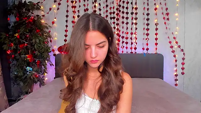 Milana Crystal  online show from 03.01.26