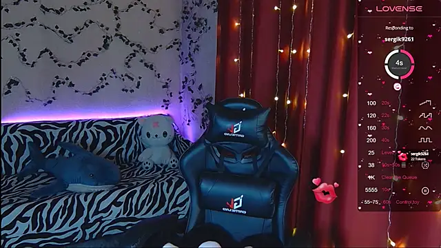 Snapshot of Sidney_blush chatting on 01.26.25 Sidney blush online show from 01.26.25