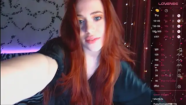 Snapshot of Sidney_blush chatting on 03.06.25 Sidney blush online show from 03.06.25