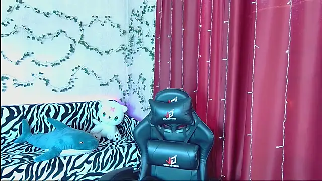 Snapshot of Sidney_blush chatting on 03.20.25 Sidney blush online show from 03.20.25